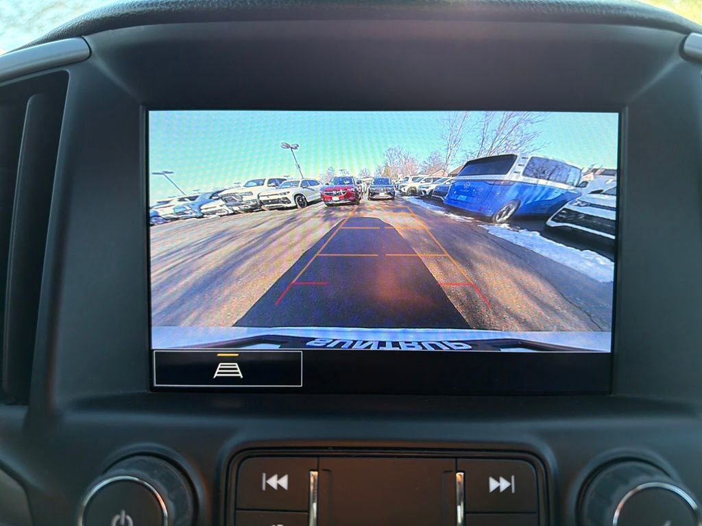 Used 2023 GMC Terrain AT4 image 22