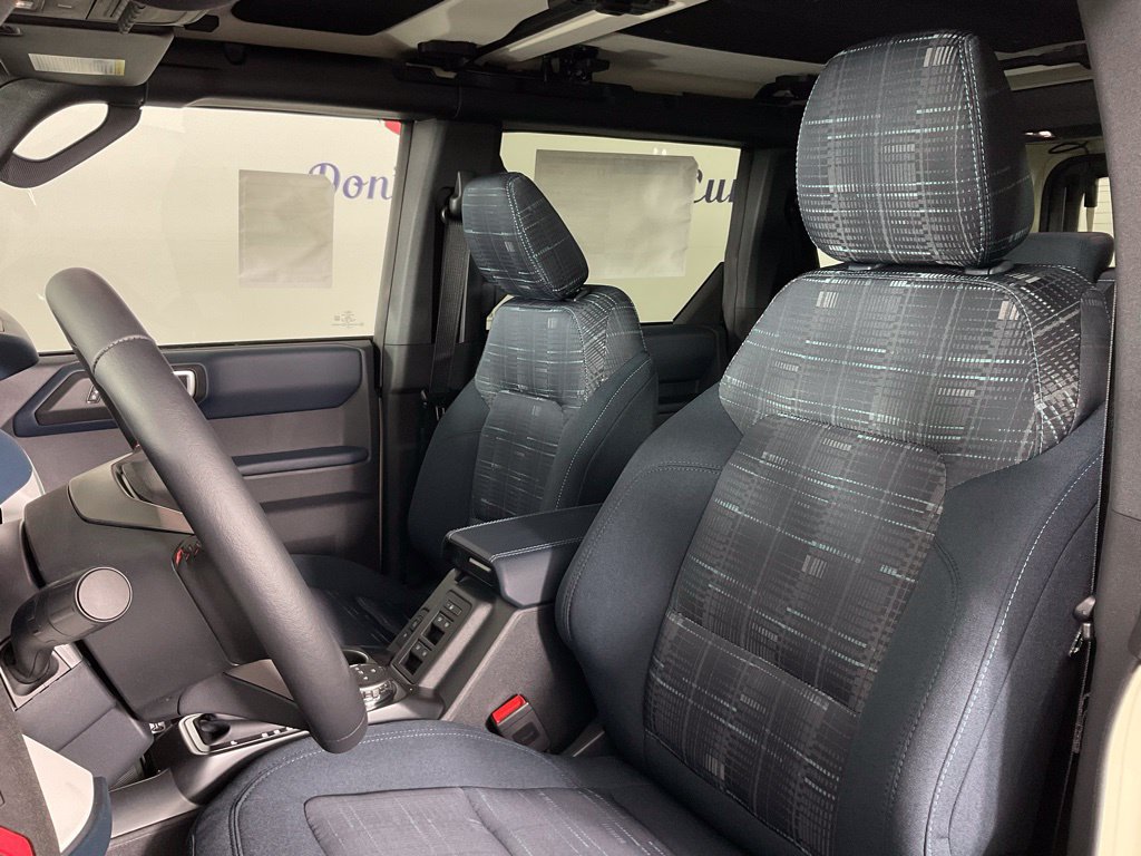 New 2026 Ford Bronco Heritage Edition AWD/4WD image 14