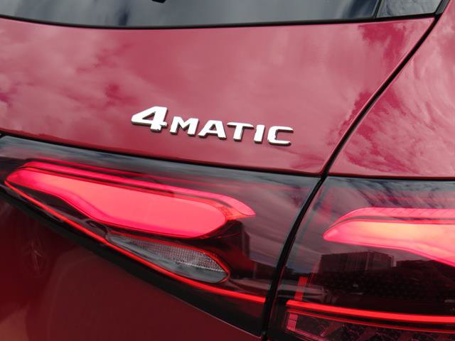 Used 2026 Mercedes-Benz GLC 300 4MATIC image 30