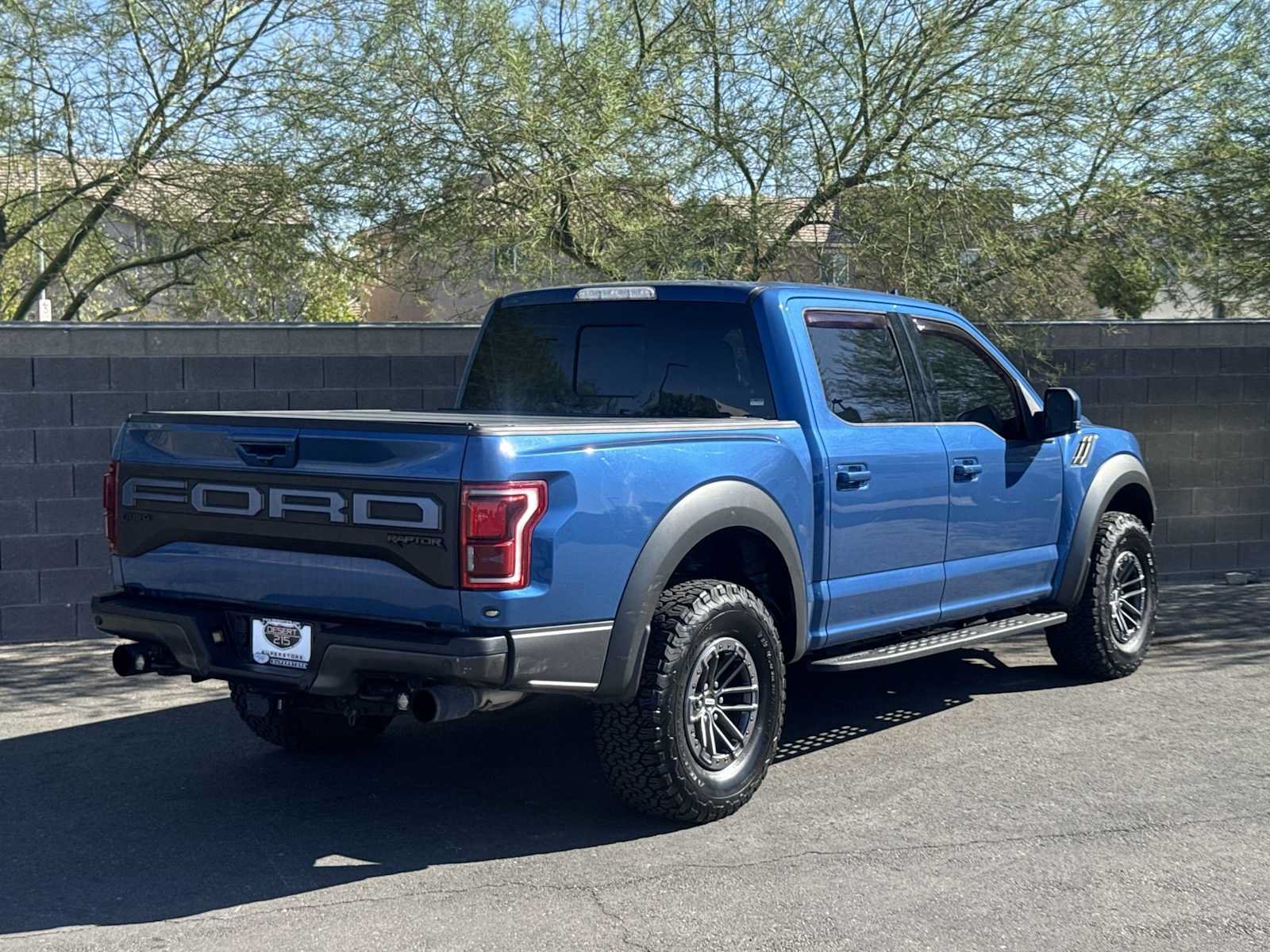 Used 2019 Ford F150 Raptor w/ Equipment Group 802A Luxury AWD/4WD image 8