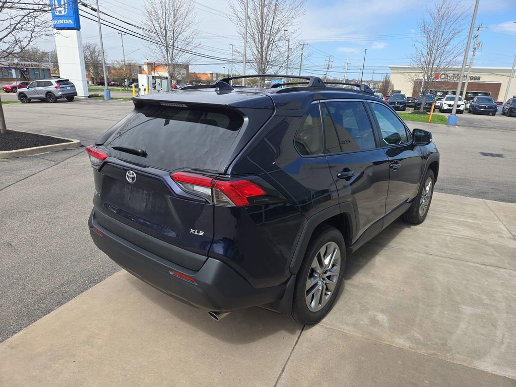 Used 2024 Toyota RAV4 XLE Premium image 4