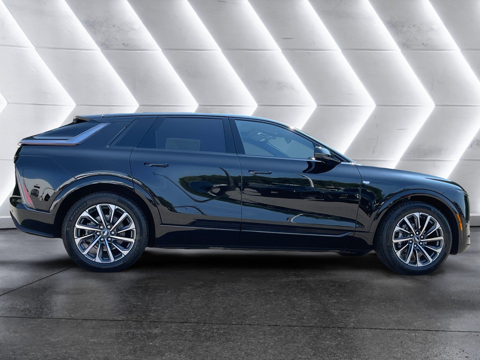 New 2025 Cadillac Lyriq Sport AWD/4WD image 7