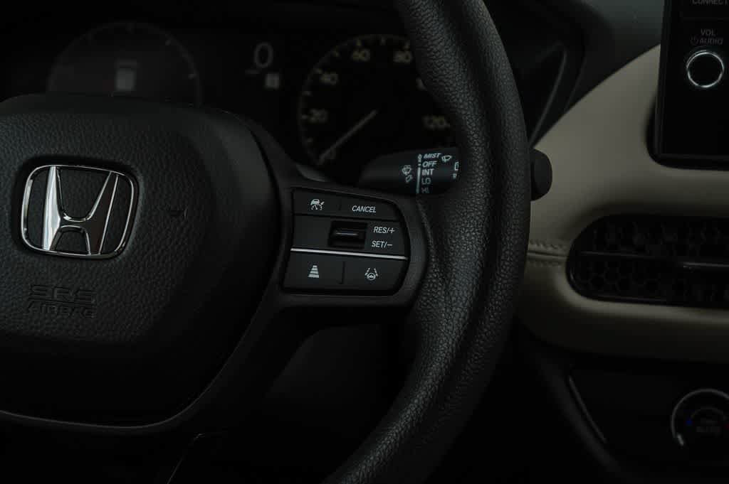 New 2027 Honda HR-V LX image 18