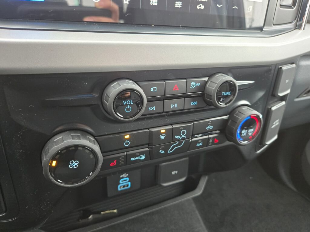 New 2026 Ford F350 XLT w/ XLT Premium Package image 16