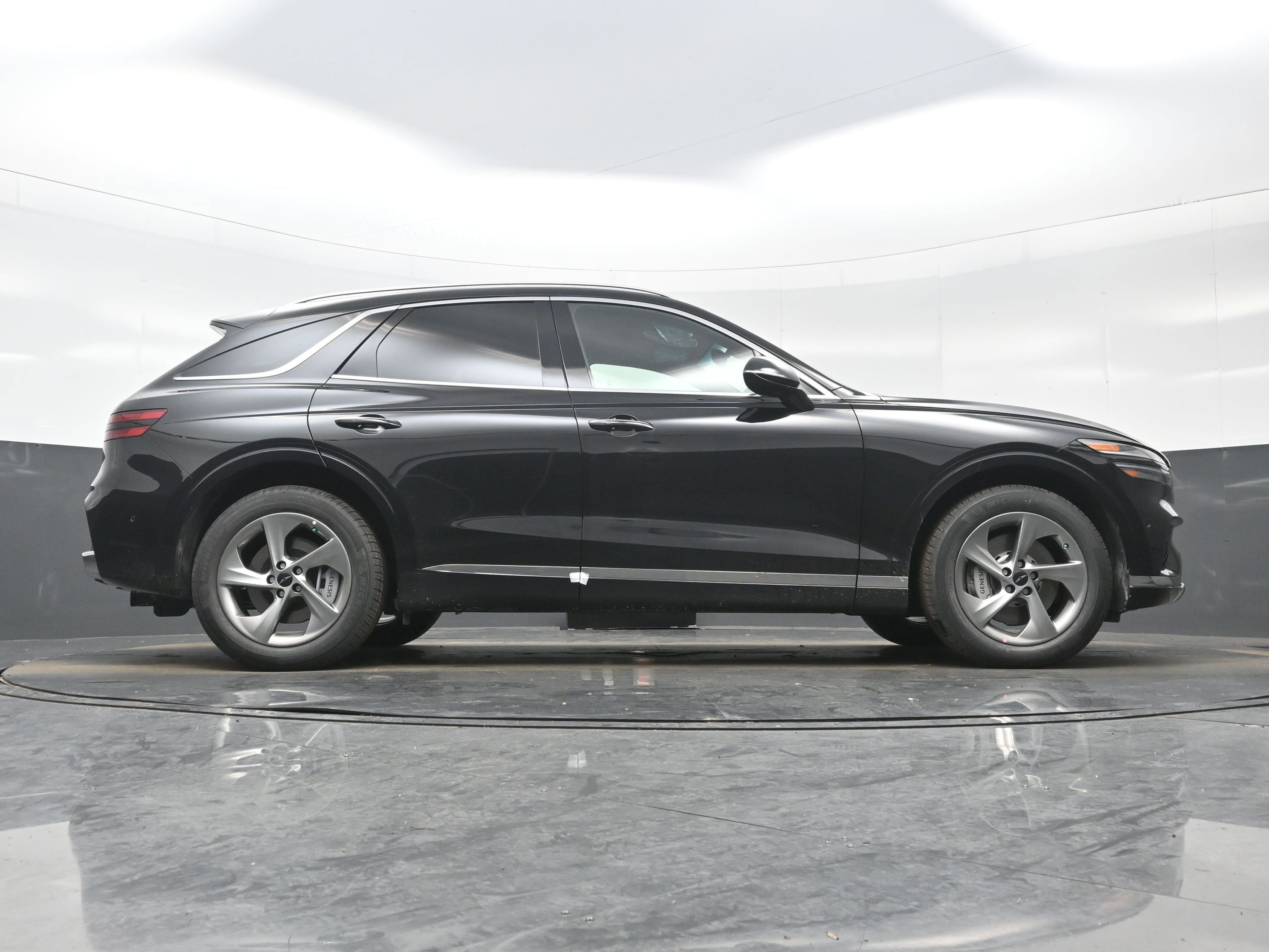 New 2026 Genesis GV70 2.5T Advanced image 18