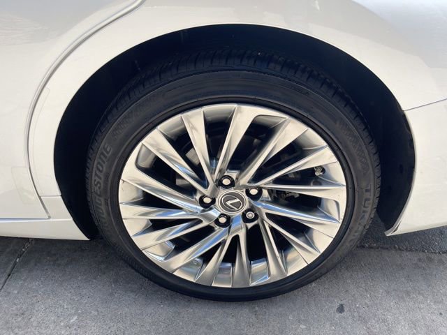 Used 2023 Lexus ES 300h Ultra Luxury w/ Accessory Package (Z1) FWD image 57