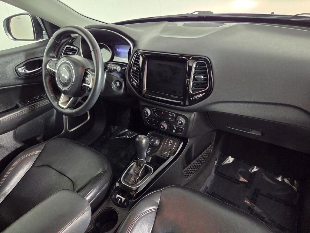 Used 2019 Jeep Compass Limited w/ Advanced Safety Group image 36