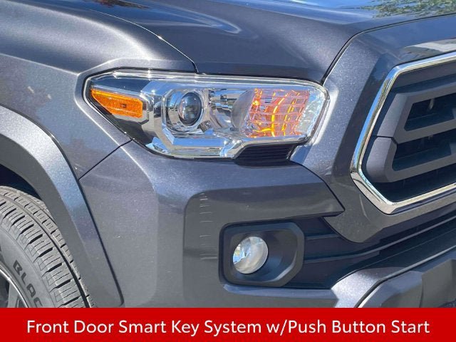 Used 2023 Toyota Tacoma SR5 AWD/4WD image 12
