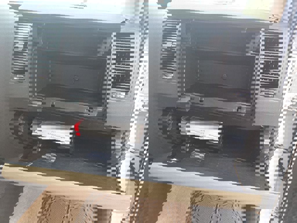 Used 2011 Toyota Sequoia Limited image 34