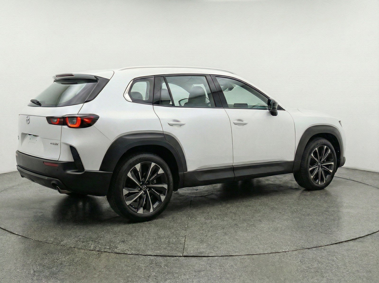 Used 2025 MAZDA CX-50 2.5 Hybrid w/ Premium Plus Pkg AWD/4WD image 9