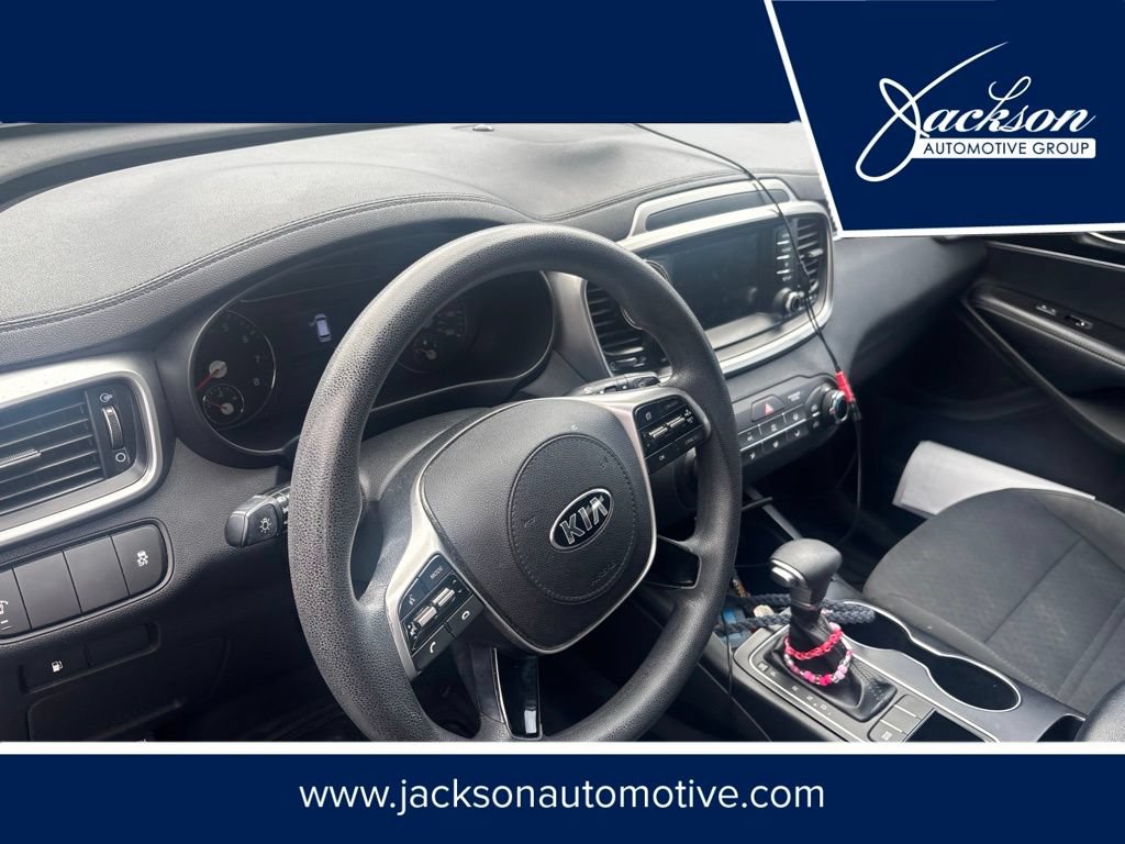 Used 2019 Kia Sorento L FWD video 1