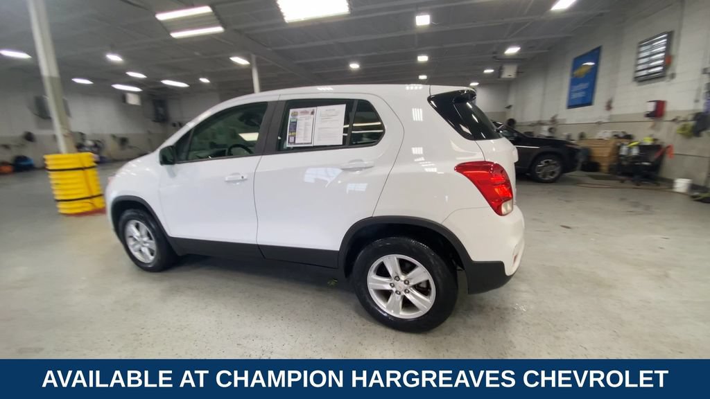 Certified 2018 Chevrolet Trax LS AWD/4WD image 7