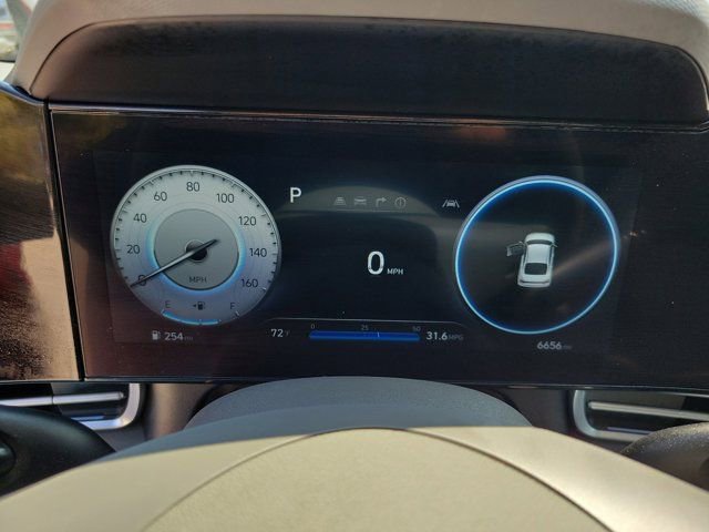 Certified 2024 Hyundai Elantra SEL FWD image 22