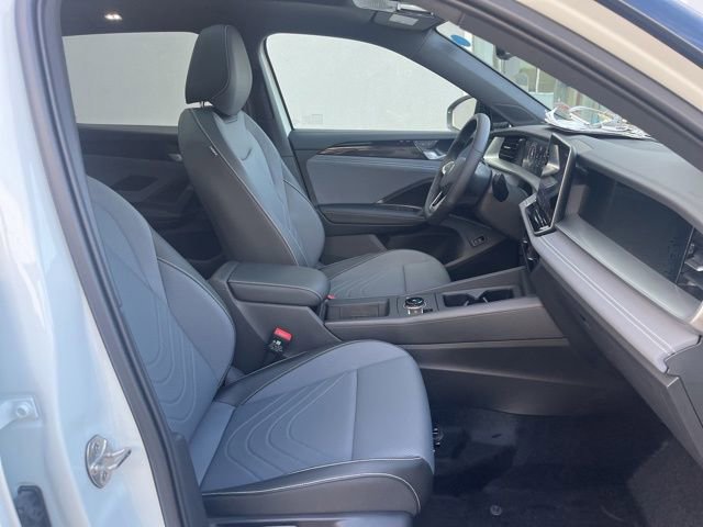 New 2026 Volkswagen Tiguan SE R-Line image 29