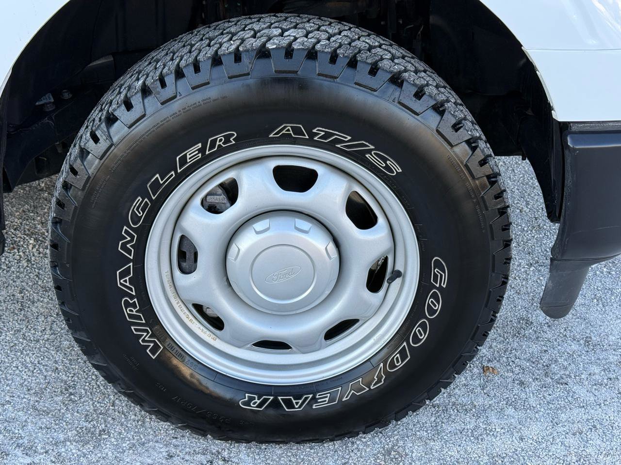 Used 2023 Ford F150 XL image 20