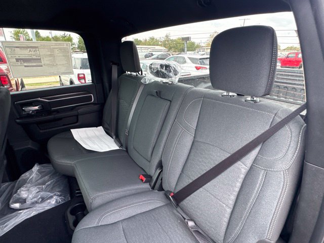 New 2027 RAM 3500 Big Horn AWD/4WD image 14