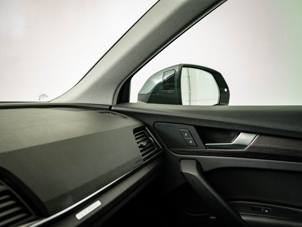 Used 2023 Audi Q5 2.0T Premium w/ Convenience Package image 34