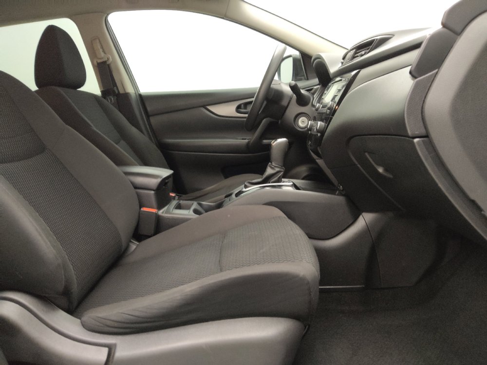 Used 2017 Nissan Rogue Sport S w/ S Appearance Package FWD image 21