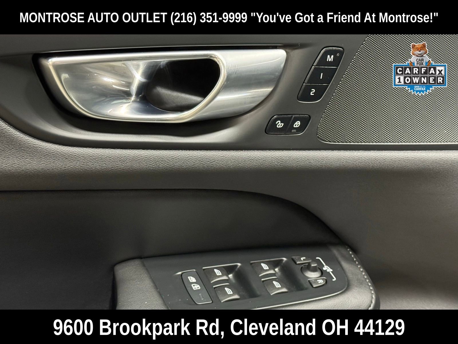 Used 2025 Volvo V60 B5 Cross Country Plus image 12