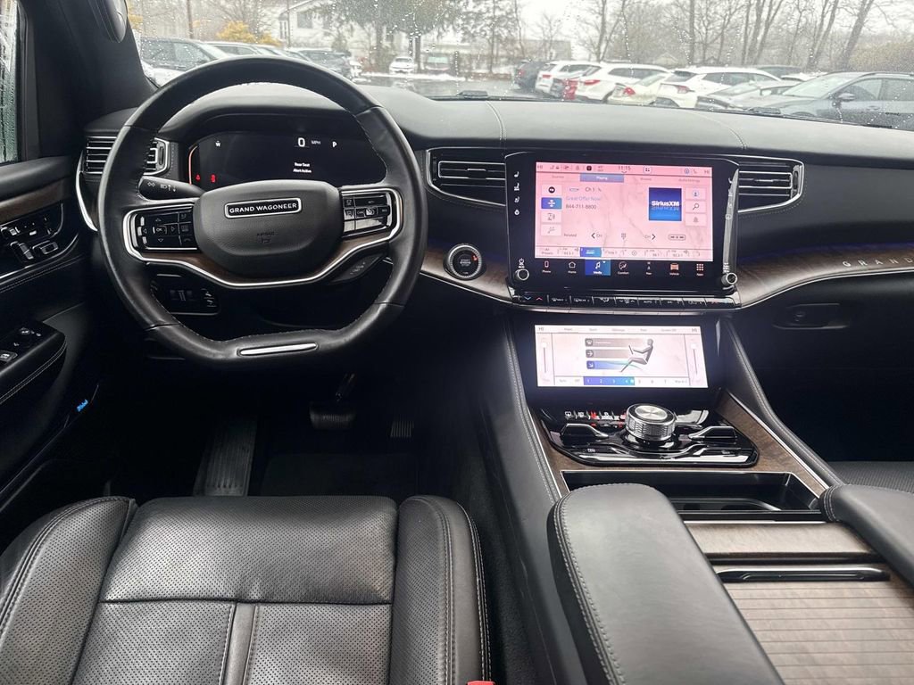 Used 2023 Jeep Grand Wagoneer 4WD image 14