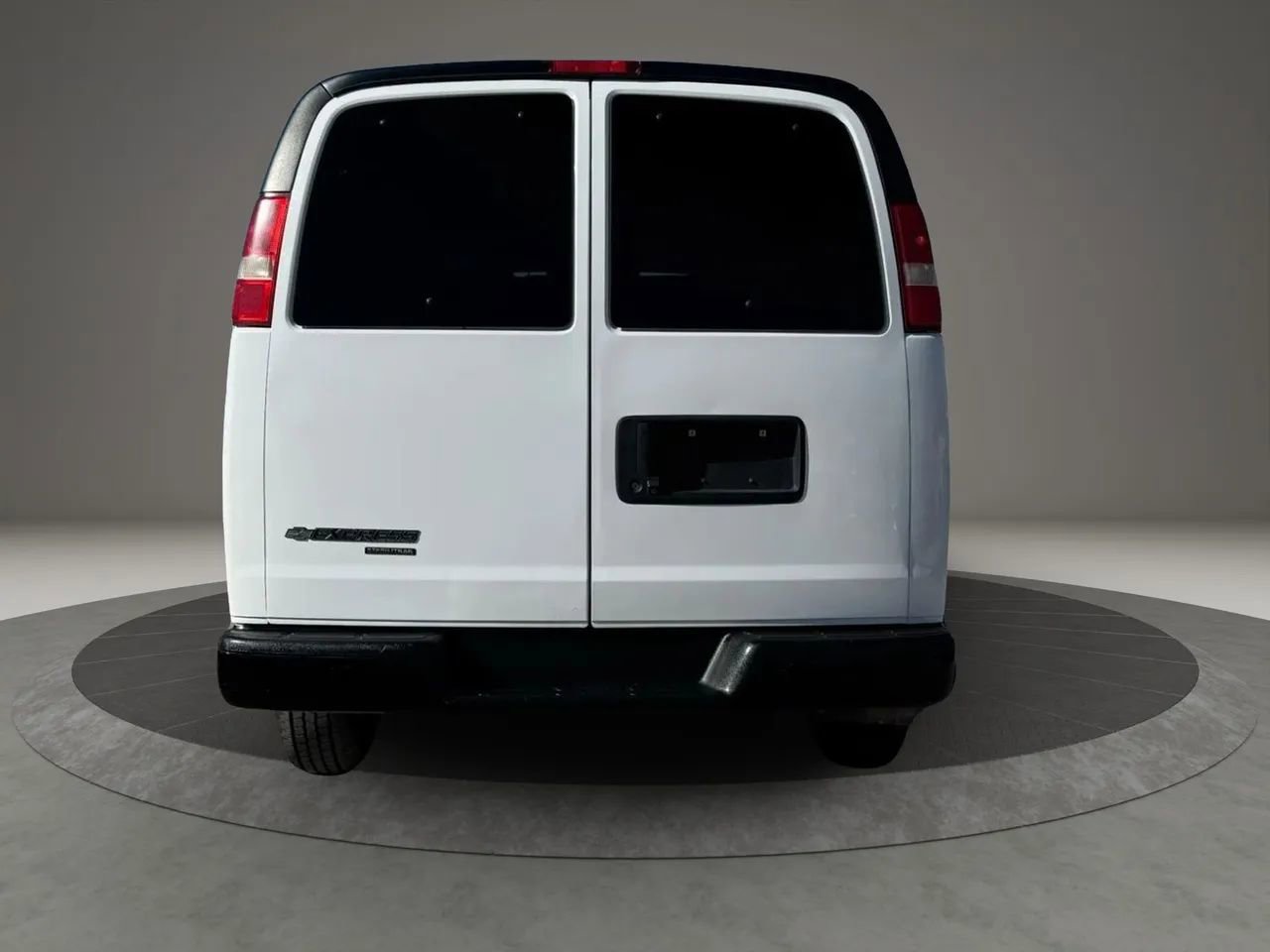 Used 2014 Chevrolet Express 2500 LS image 7