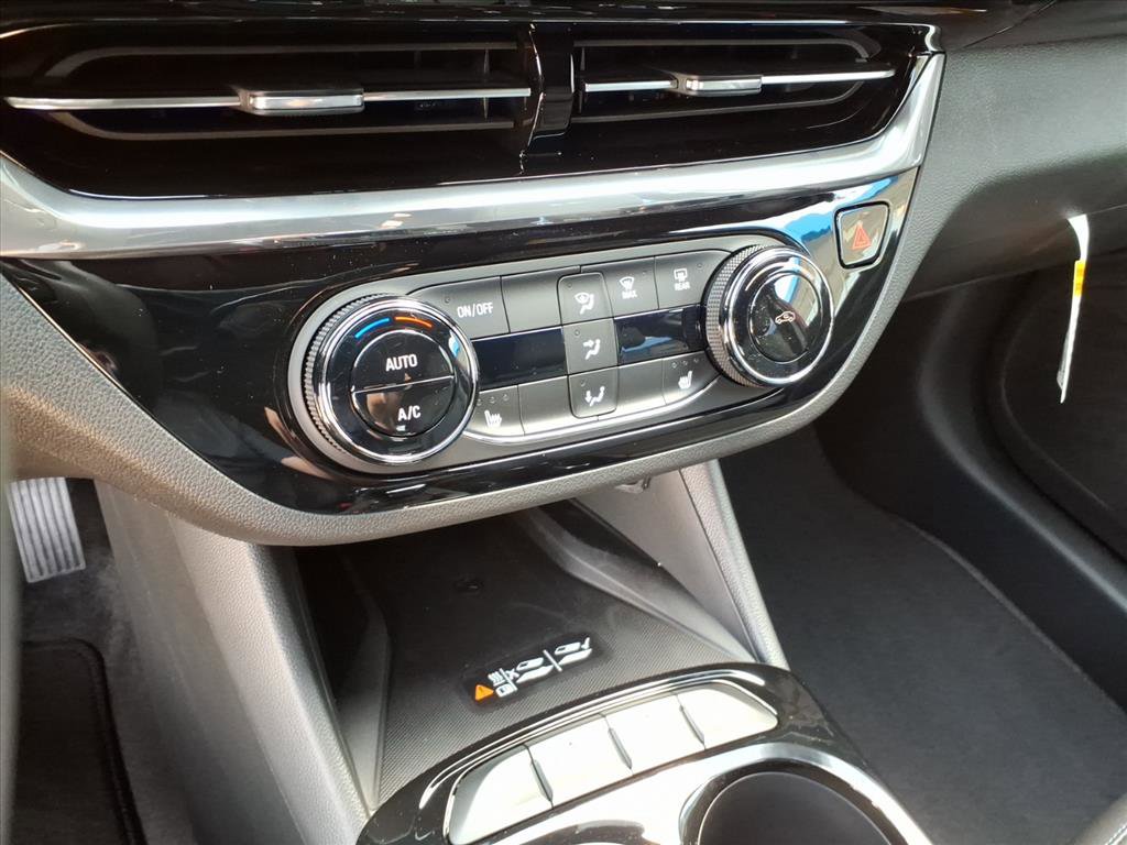 New 2026 Buick Envista Sport Touring image 14