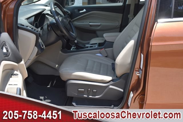 Used 2017 Ford Escape Titanium FWD image 18