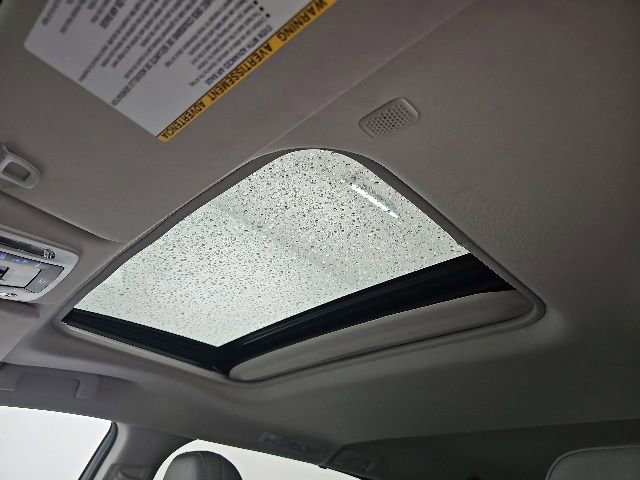 Certified 2023 Toyota Sienna XLE FWD image 28