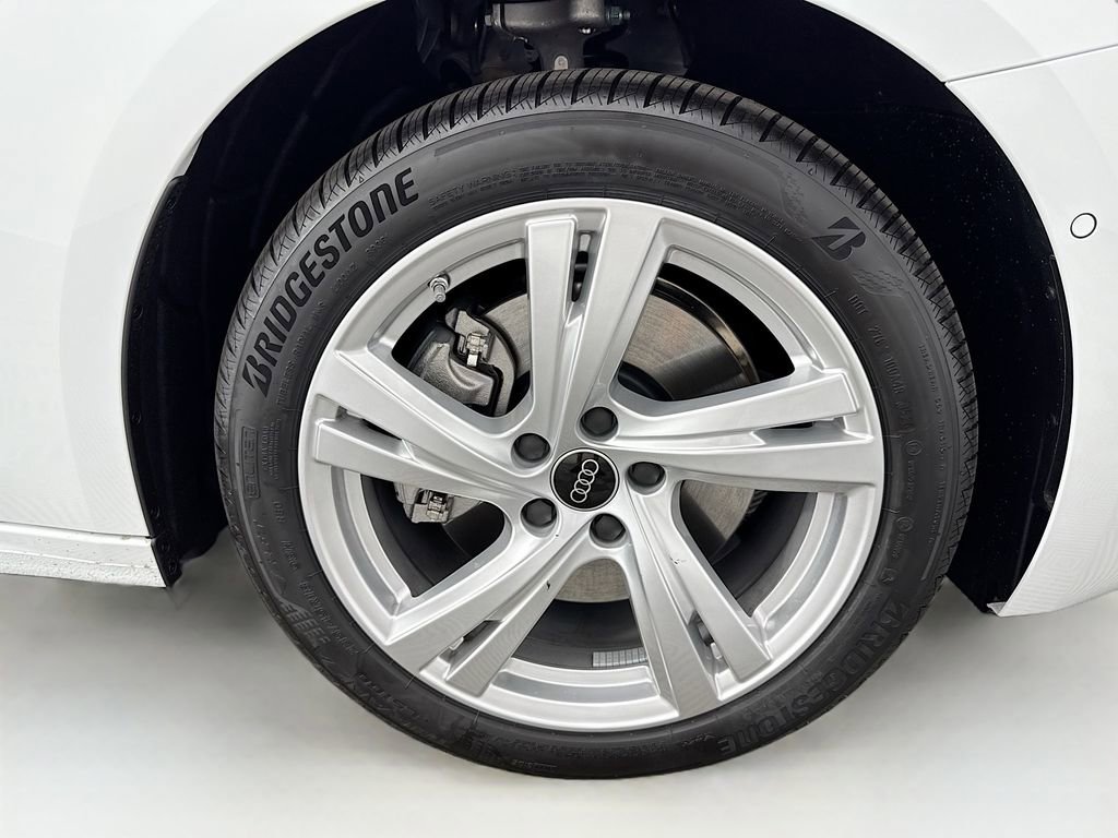 Used 2025 Audi A5 2.0T Premium Plus image 32