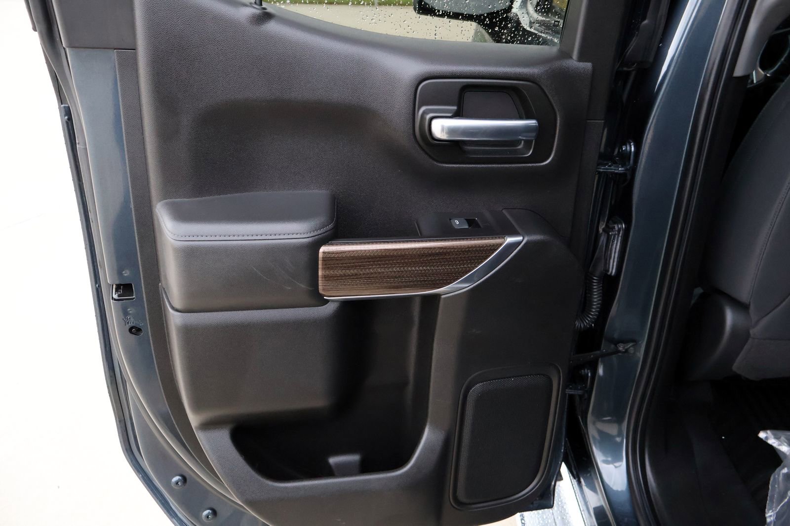 Used 2020 Chevrolet Silverado 1500 RST w/ All-Star Edition AWD/4WD image 13