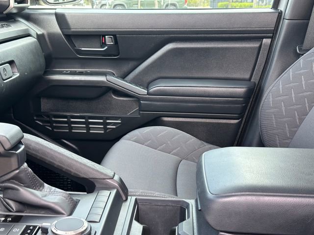 Used 2024 Toyota Tacoma SR image 12