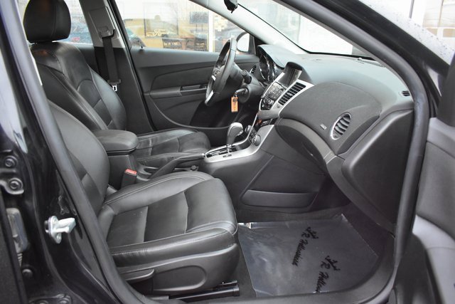 Used 2014 Chevrolet Cruze LT w/ RS Package image 36
