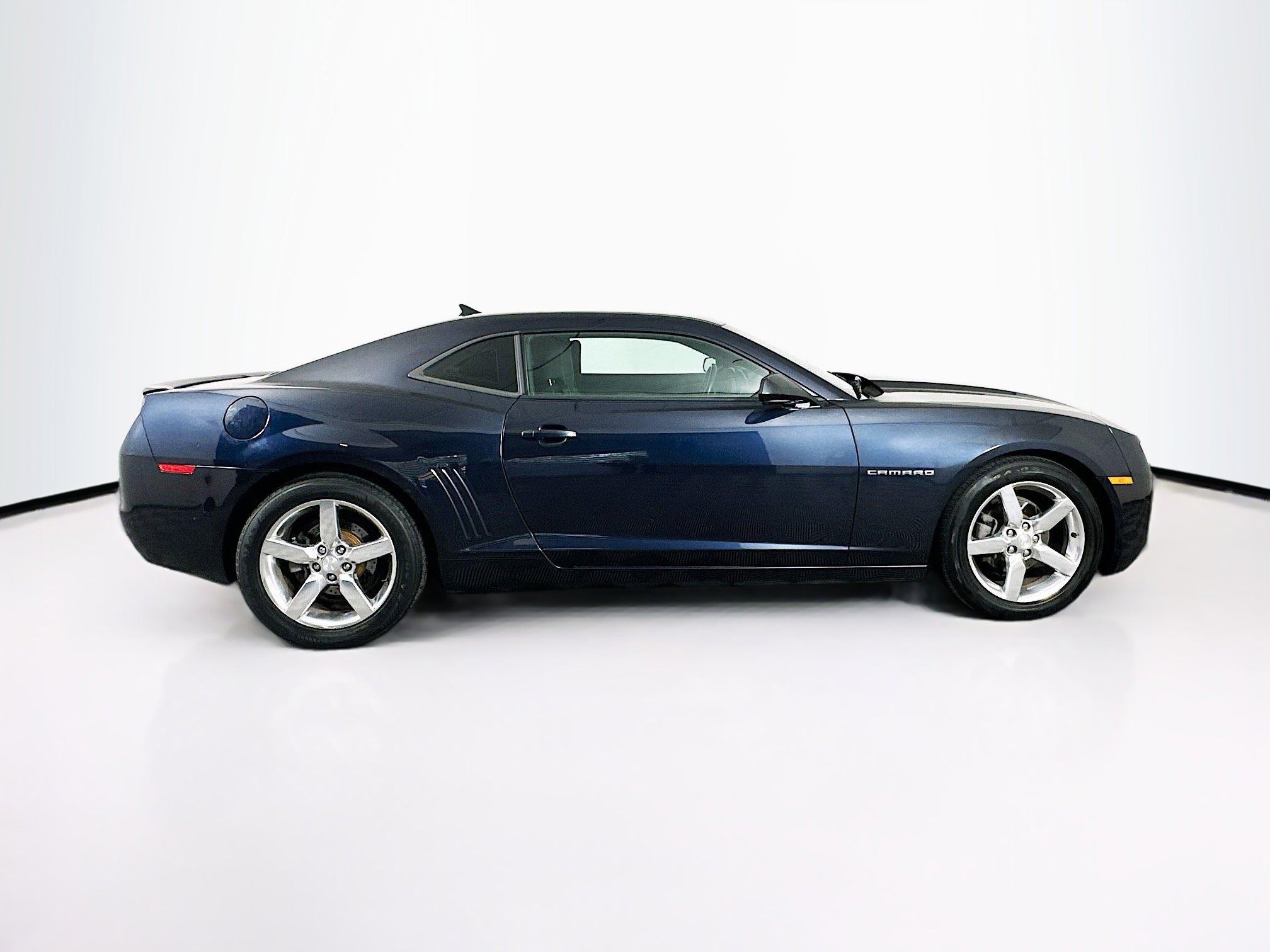 Used 2013 Chevrolet Camaro LT RWD image 10