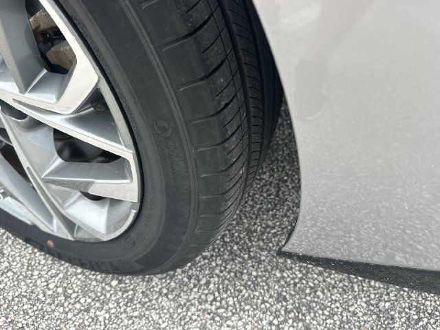 Certified 2023 Hyundai Sonata SEL w/ Convenience Package FWD image 11