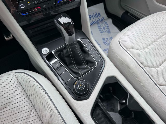 Certified 2023 Volkswagen Tiguan SEL R-Line AWD/4WD image 31