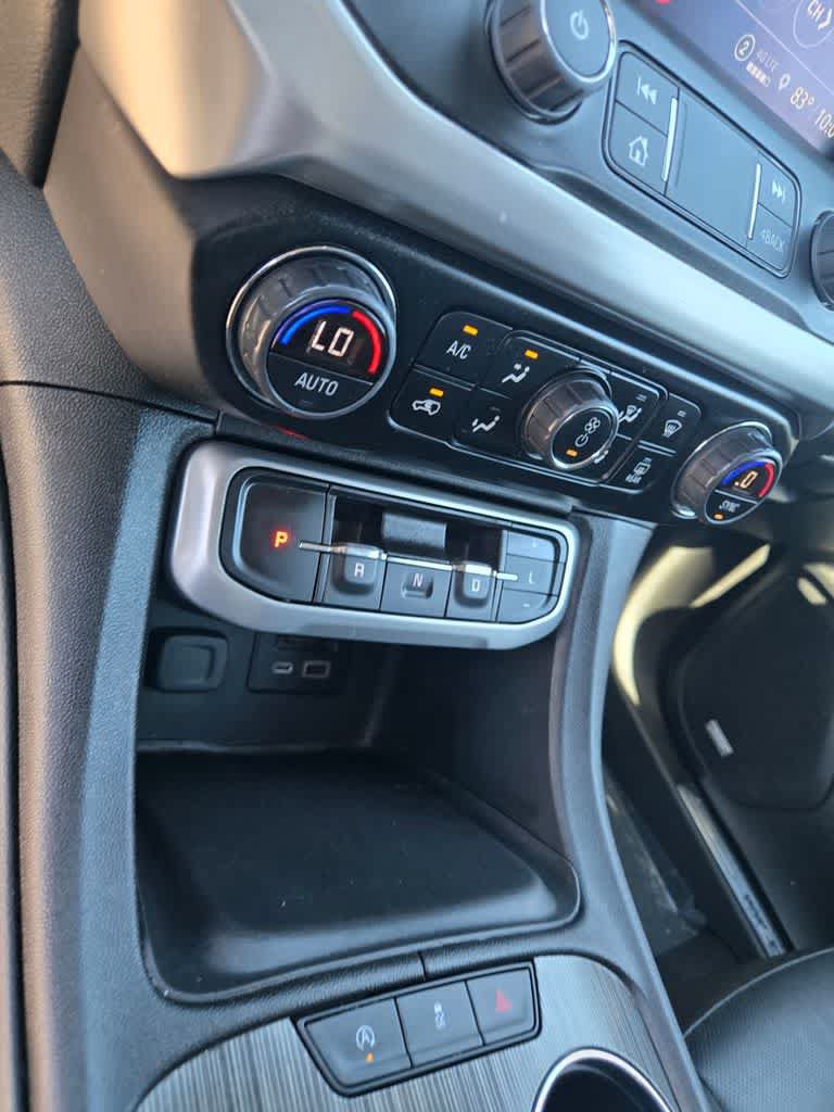 Used 2023 GMC Acadia SLT FWD image 14