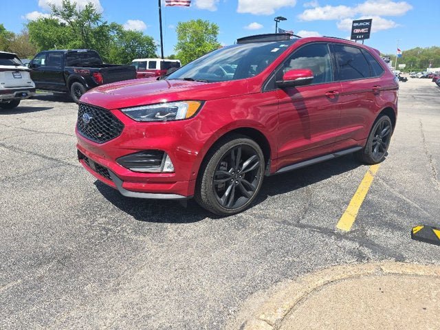 Used 2023 Ford Edge ST w/ Equipment Group 401A AWD/4WD image 11