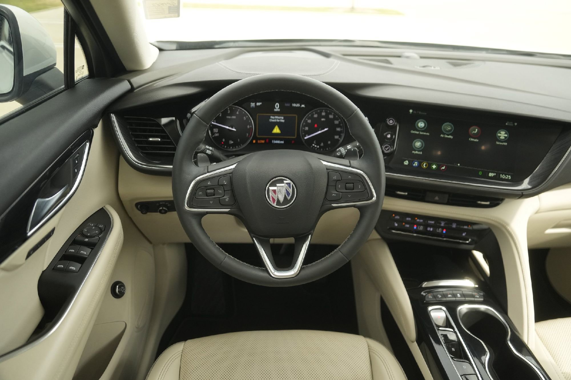 Used 2023 Buick Envision Essence image 24