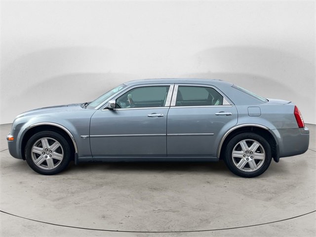 Used 2006 Chrysler 300 C w/ Navigation & Sound Group II image 3