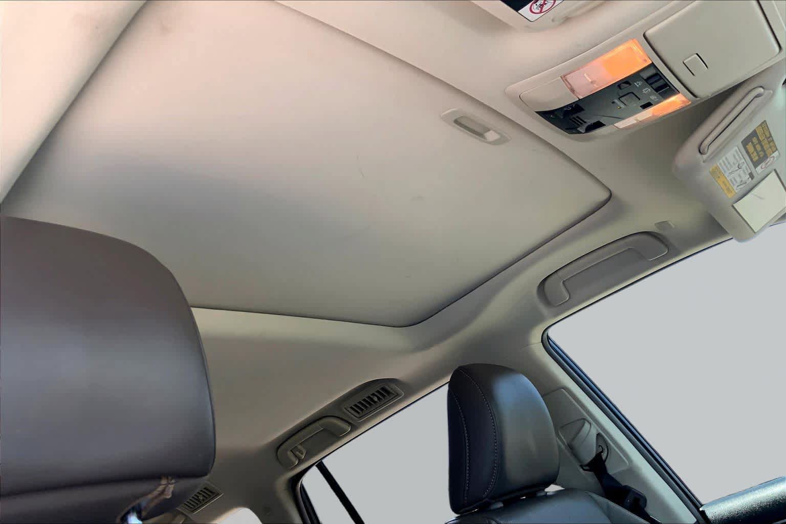 Used 2019 Lexus GX 460 Premium AWD/4WD image 14