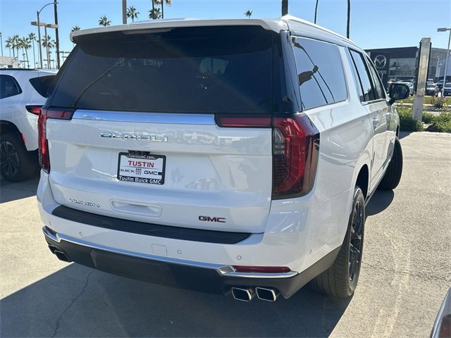 New 2026 GMC Yukon XL Denali w/ Denali Reserve Package image 4