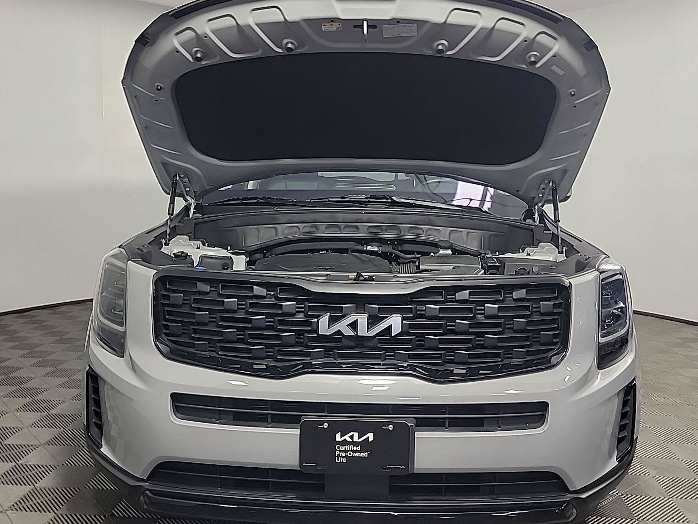 Certified 2022 Kia Telluride EX w/ EX Premium Package AWD/4WD image 14