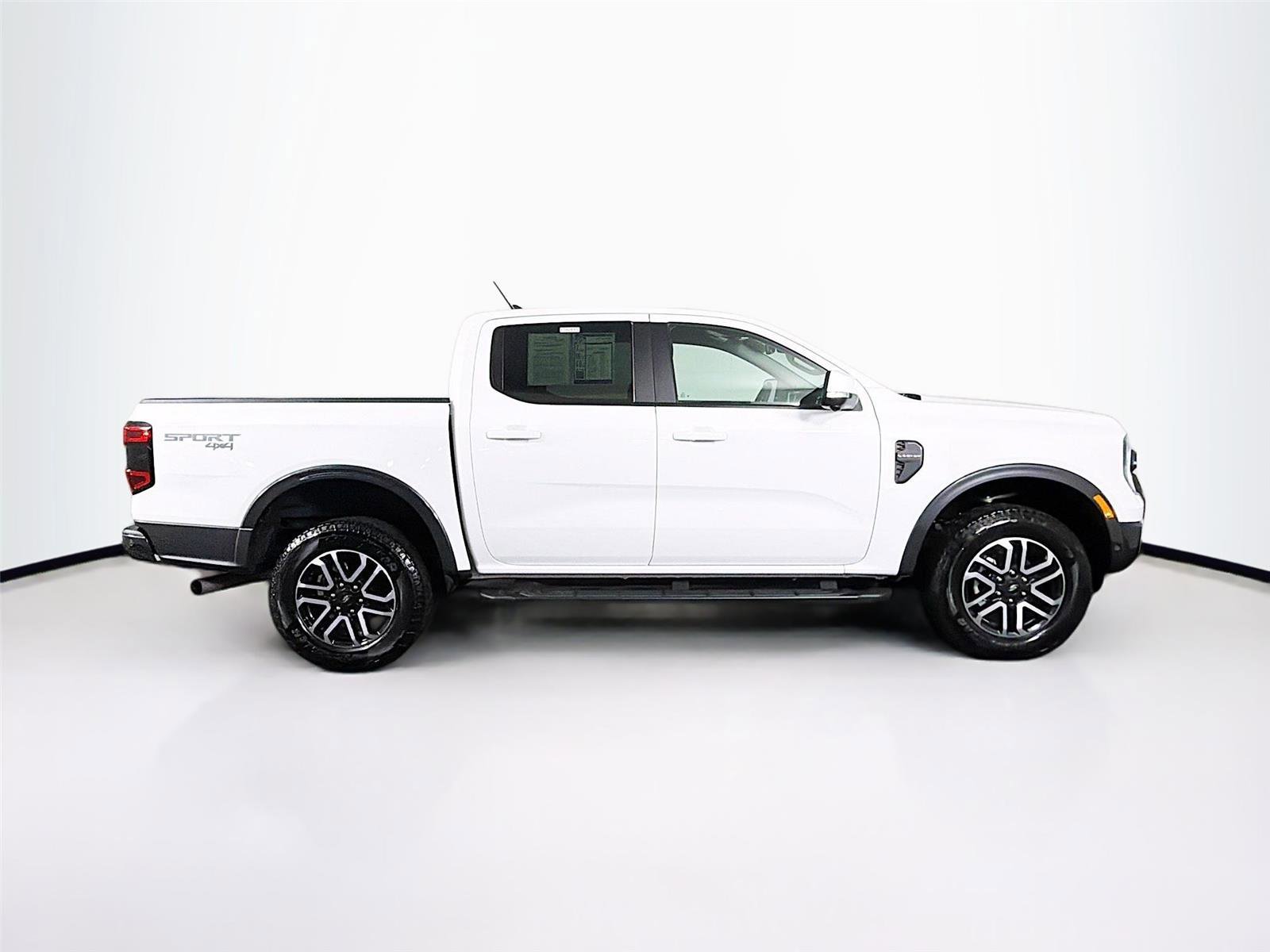 Used 2024 Ford Ranger Lariat image 8