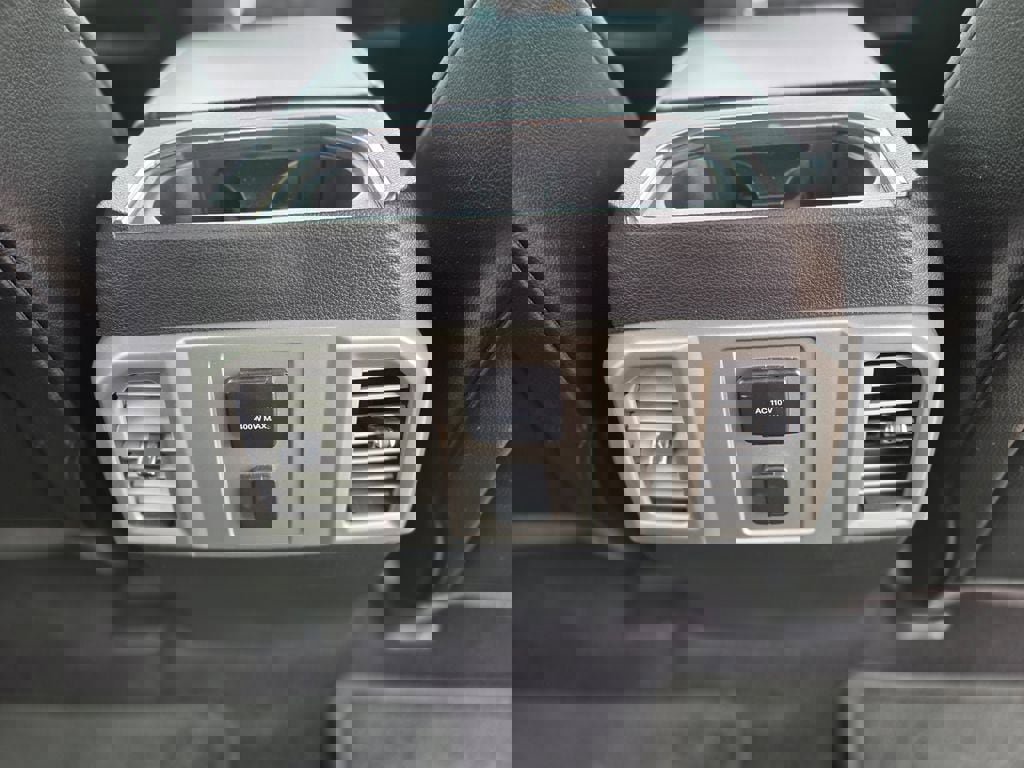 Used 2016 Ford F150 Lariat w/ Equipment Group 501A Mid RWD image 12