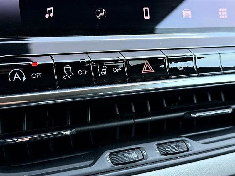 Used 2022 Jeep Compass Limited image 38