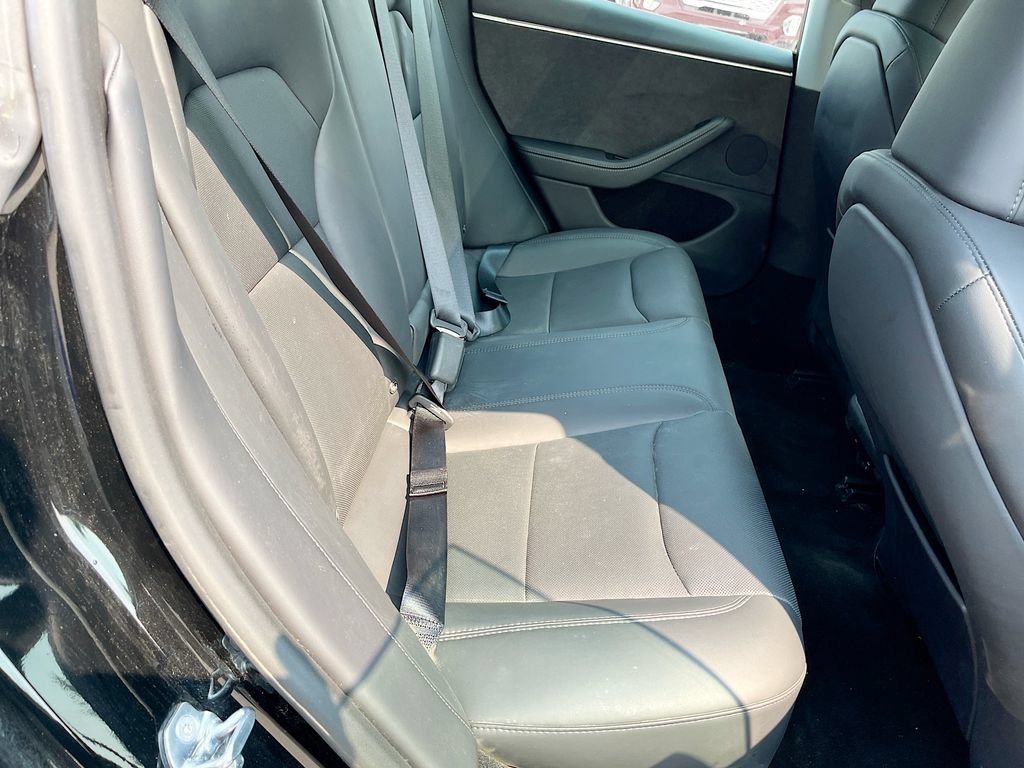 Used 2025 Tesla Model 3 Long Range AWD/4WD image 28