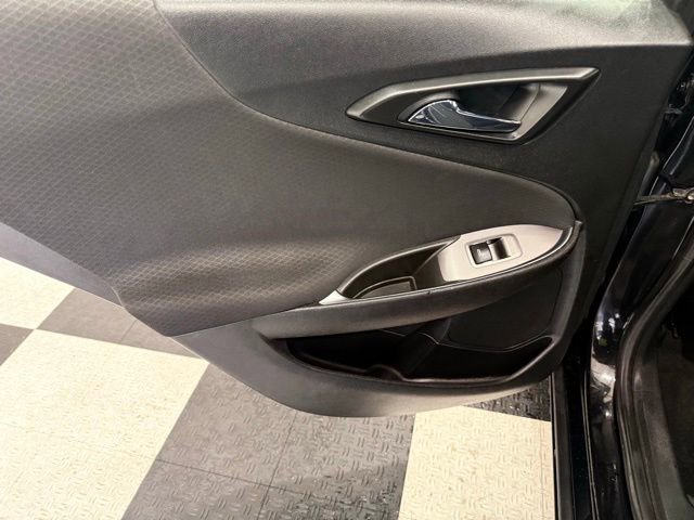 Used 2021 Chevrolet Malibu LT image 17