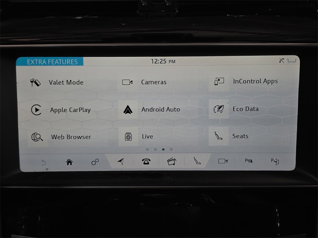 Used 2019 Jaguar F-PACE Prestige image 17