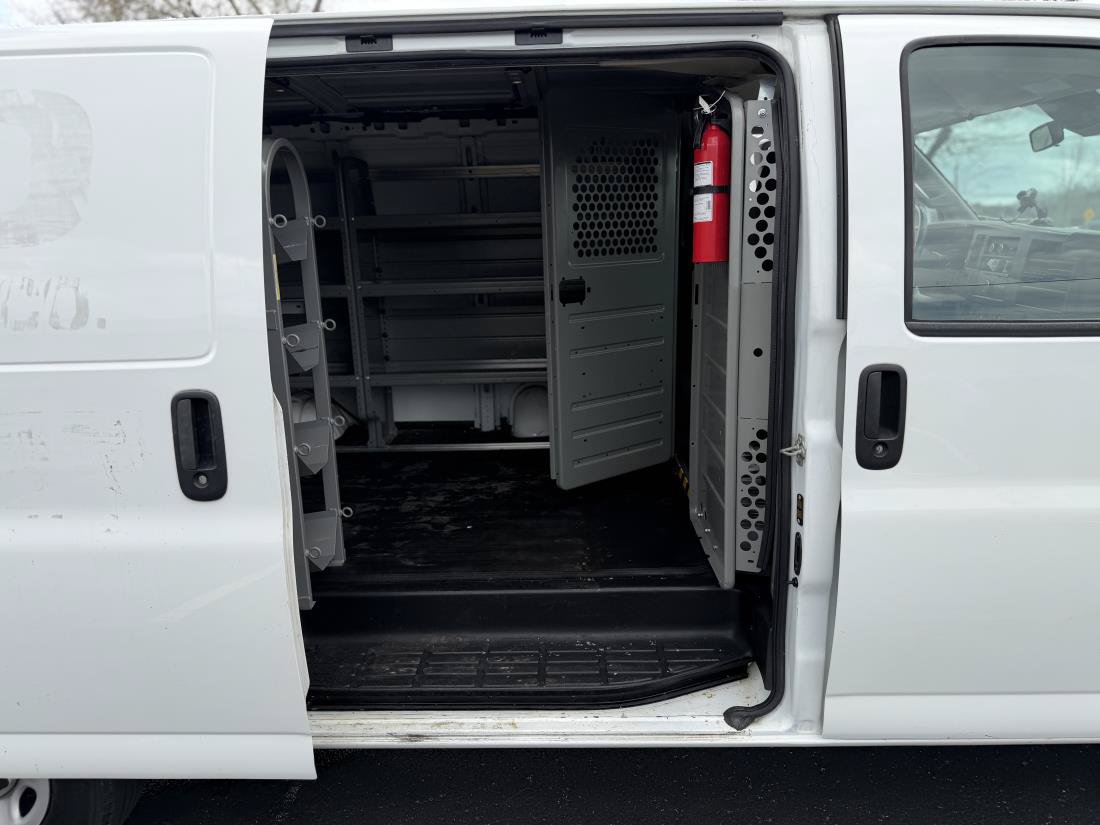 Used 2019 Chevrolet Express 2500 w/ Driver Convenience Package RWD image 13