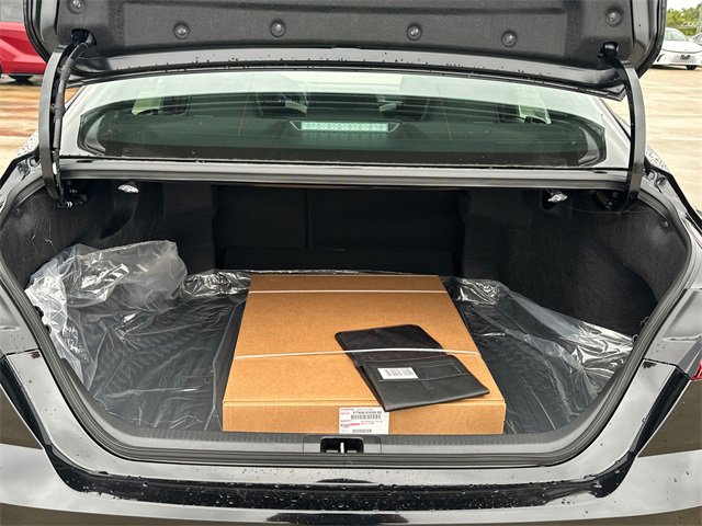 New 2026 Toyota Camry SE image 6